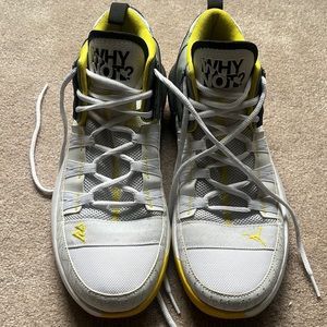 Air Jordan Why Not engineered for flight mens shoes size 10.5